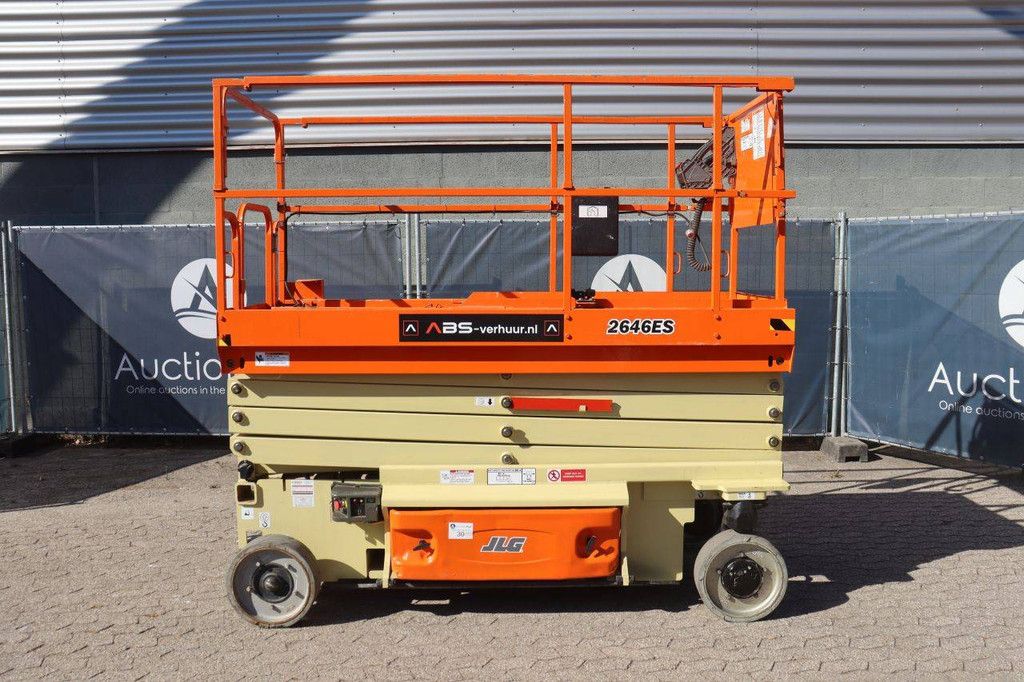 Scissor lift JLG 2646ES Electric 10m 2015