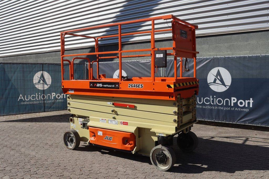 Scissor lift JLG 2646ES Electric 10m 2015