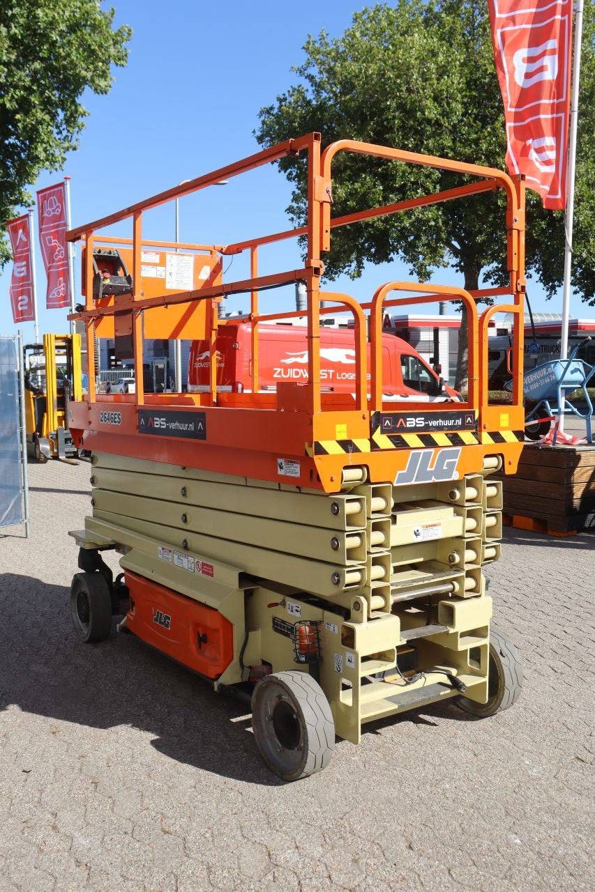 Scissor lift JLG 2646ES Electric 10m 2015