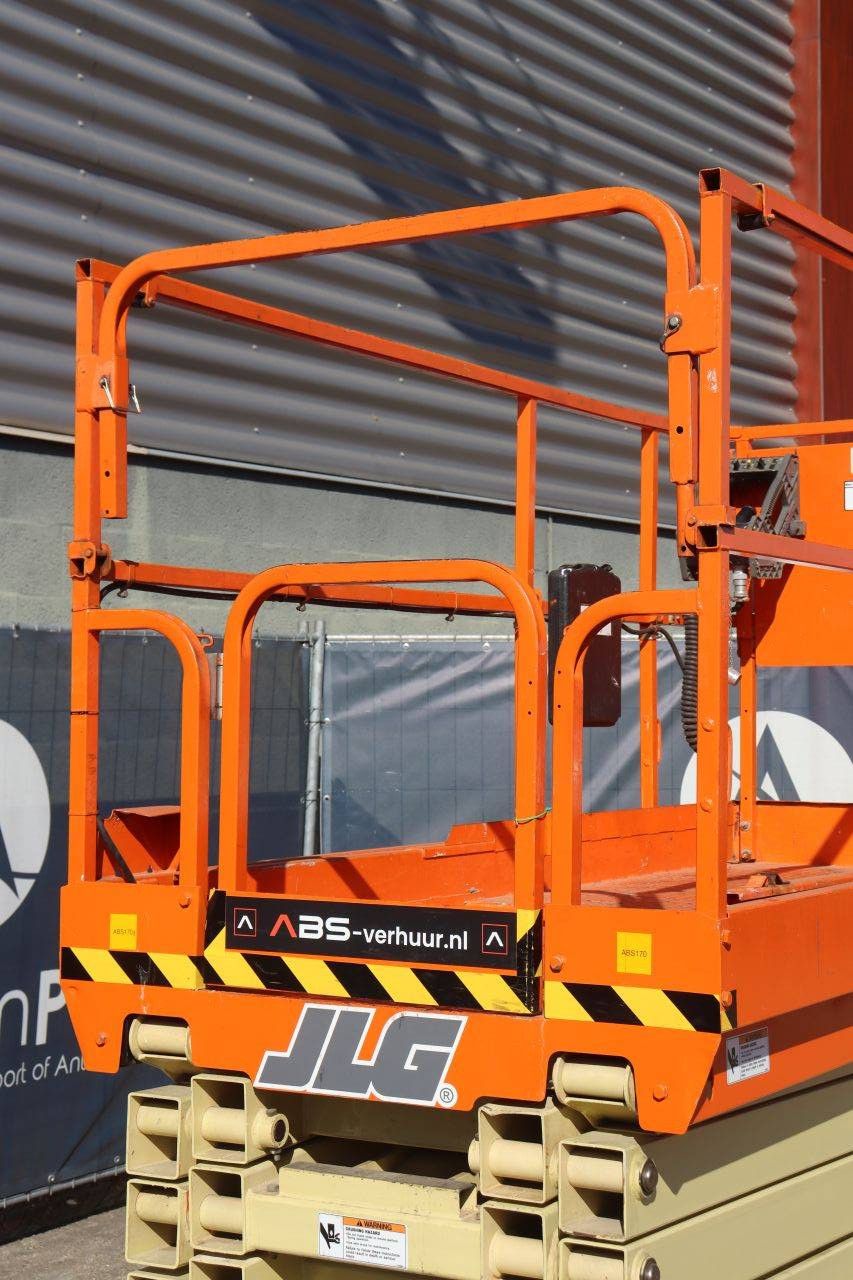 Scissor lift JLG 2646ES Electric 10m 2015