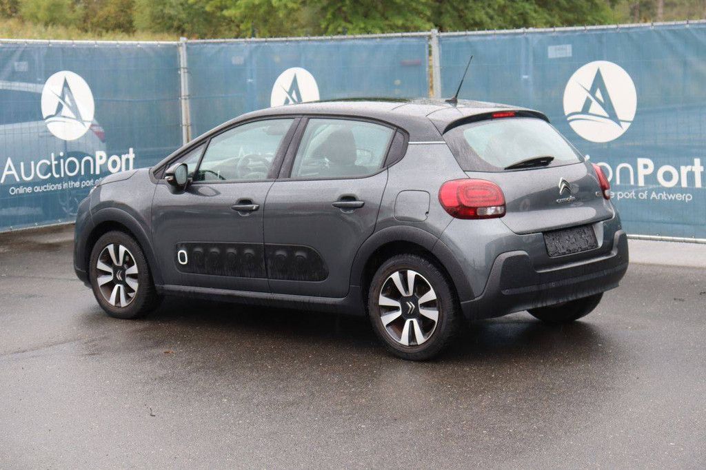 Passenger car Citroën C3 Petrol 110hp 2017 (Margin)