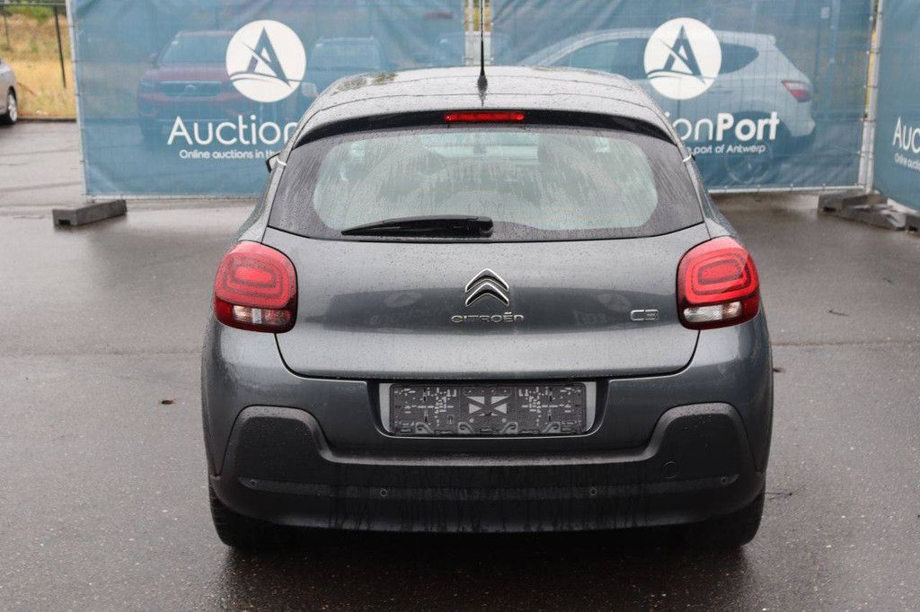 Passenger car Citroën C3 Petrol 110hp 2017 (Margin)