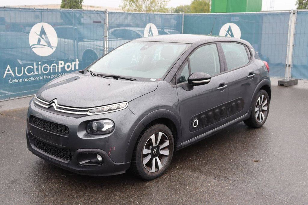 Passenger car Citroën C3 Petrol 110hp 2017 (Margin)