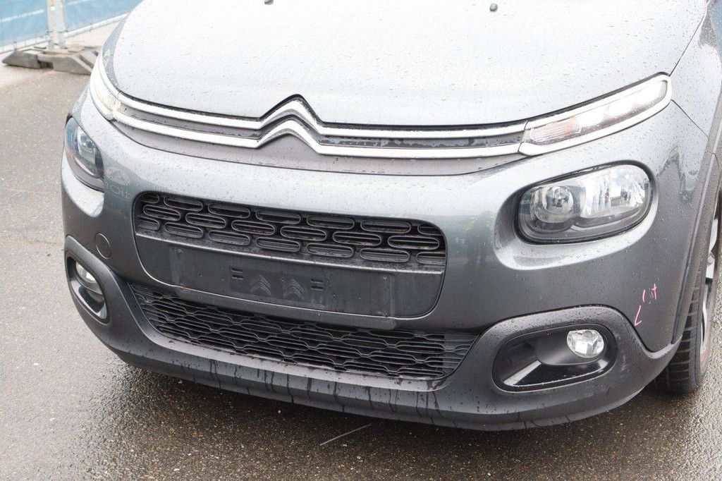 Passenger car Citroën C3 Petrol 110hp 2017 (Margin)