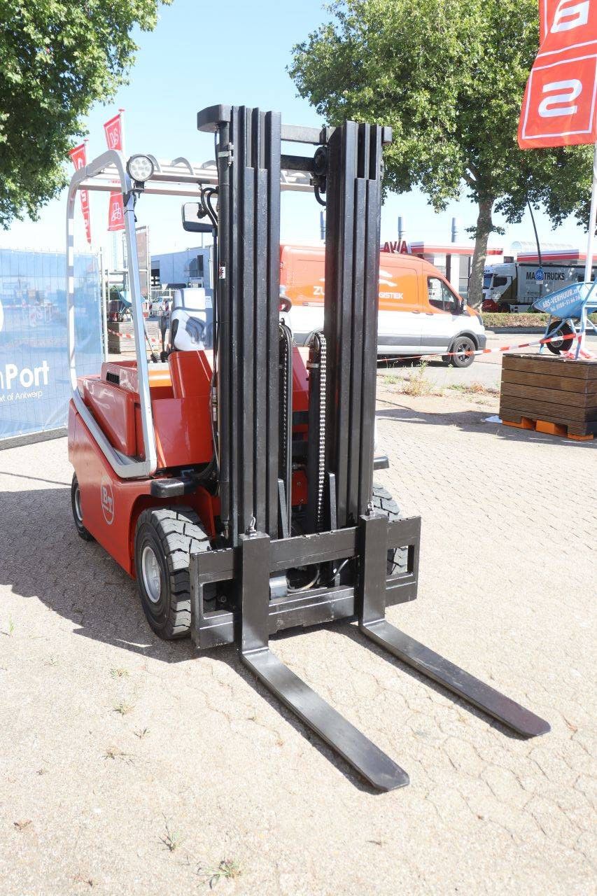 Cesab C4E250V Electric Forklift 2500kg 4.5m 2006