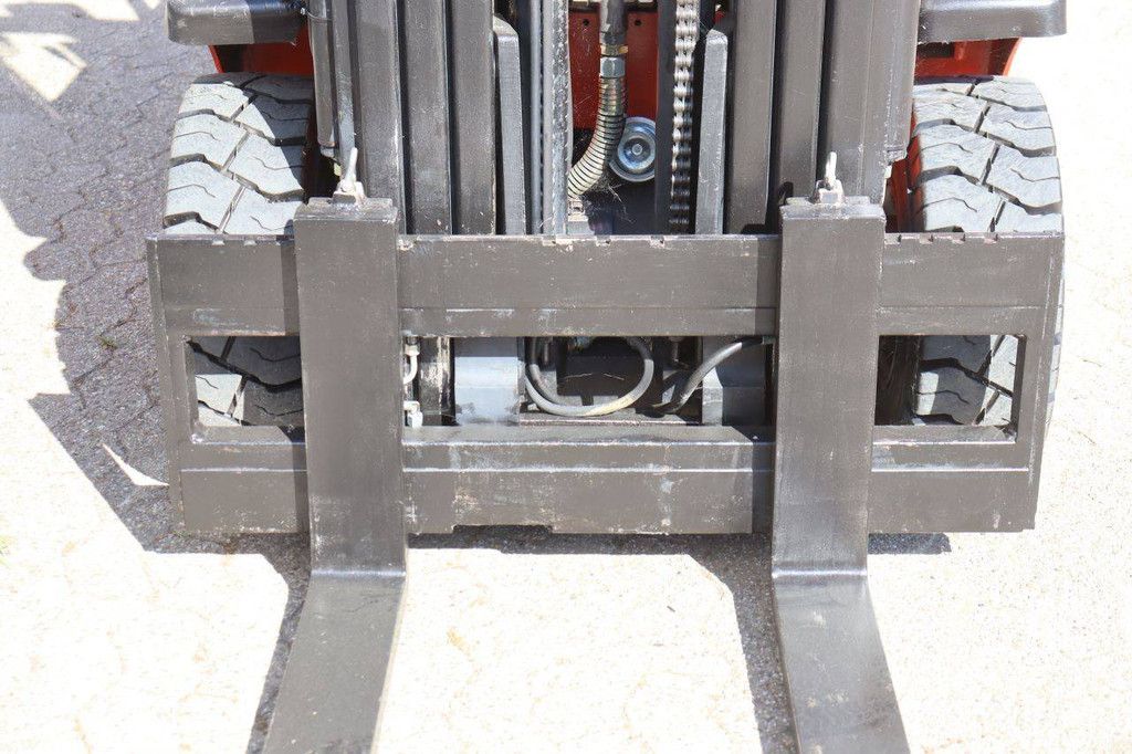 Cesab C4E250V Electric Forklift 2500kg 4.5m 2006