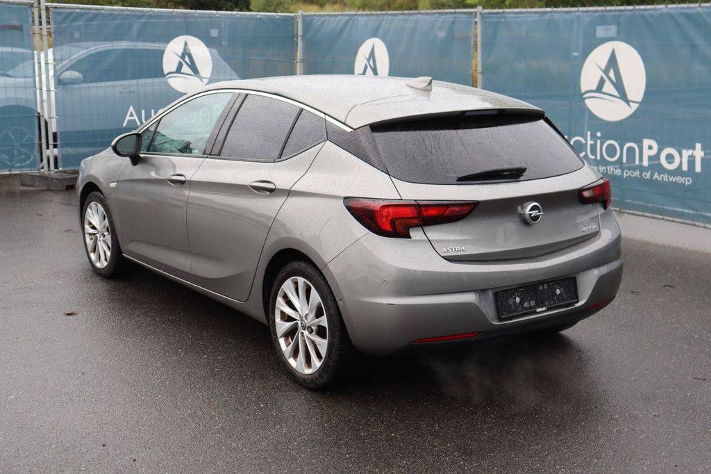 Passenger car Opel Astra Petrol 105hp 2017 (Margin)