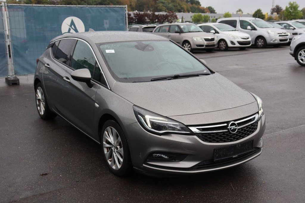 Passenger car Opel Astra Petrol 105hp 2017 (Margin)