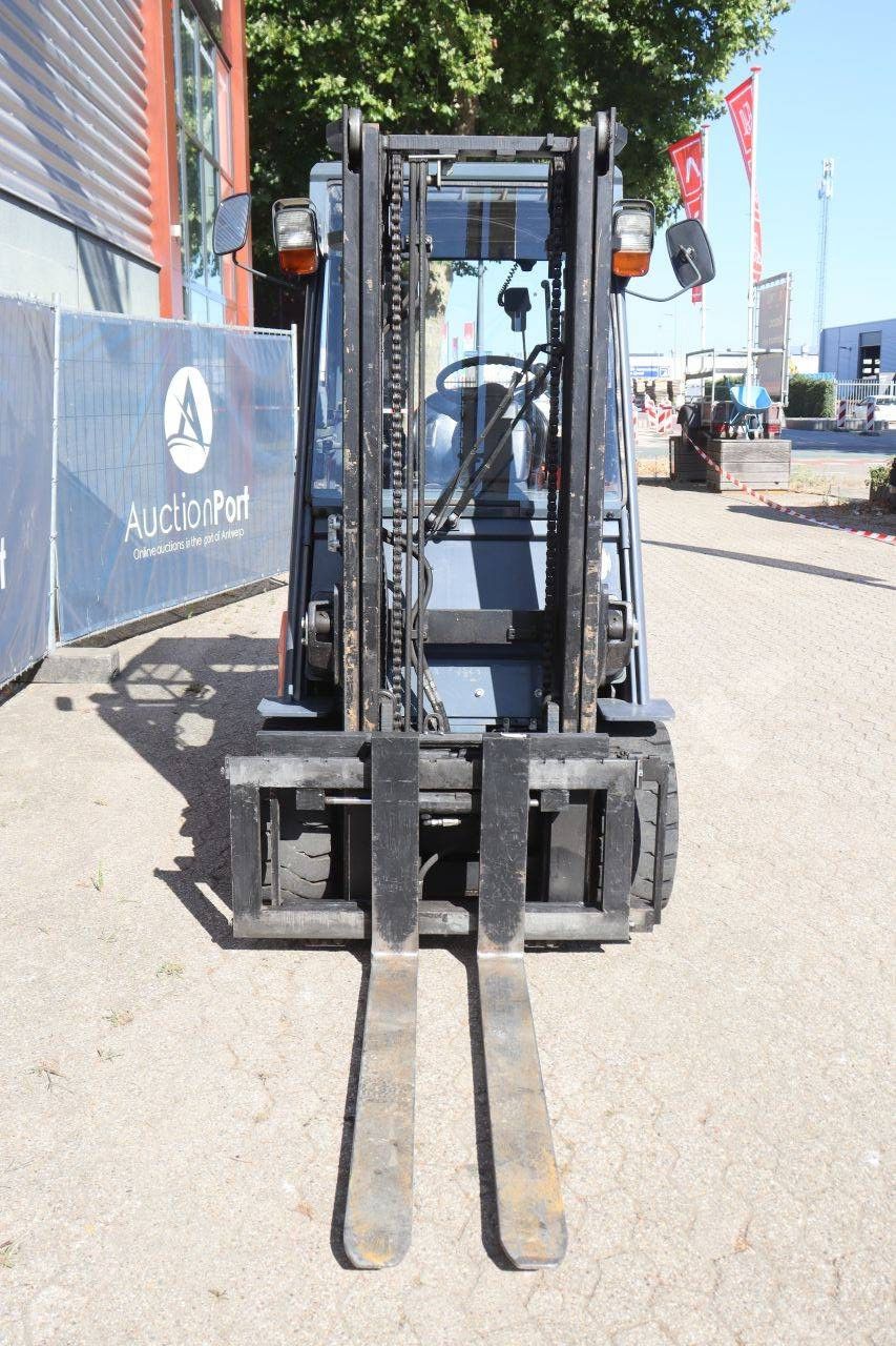 Toyota 7FBMF30 Electric Forklift 3000kg 3.5m 2007