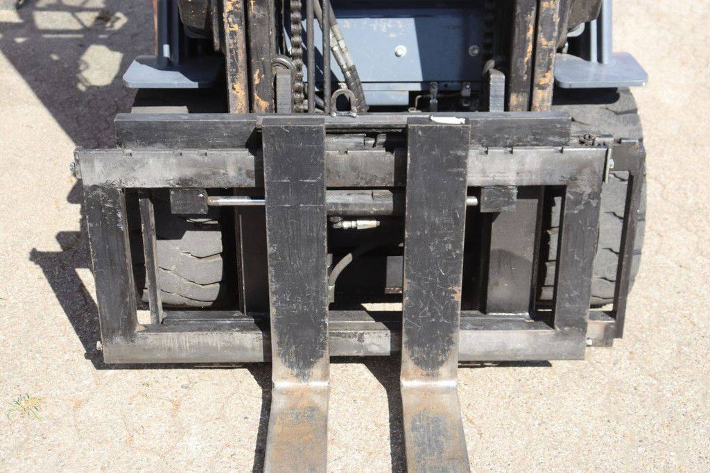 Toyota 7FBMF30 Electric Forklift 3000kg 3.5m 2007