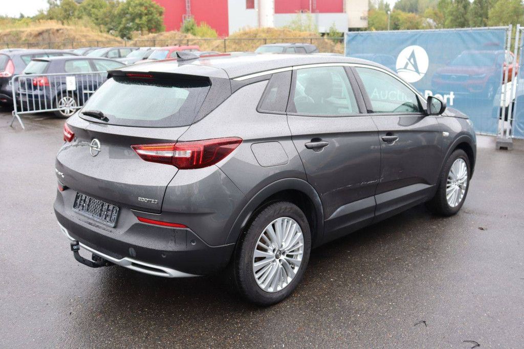 SUV Opel Grandland X Petrol 130hp 2020 (Margin)