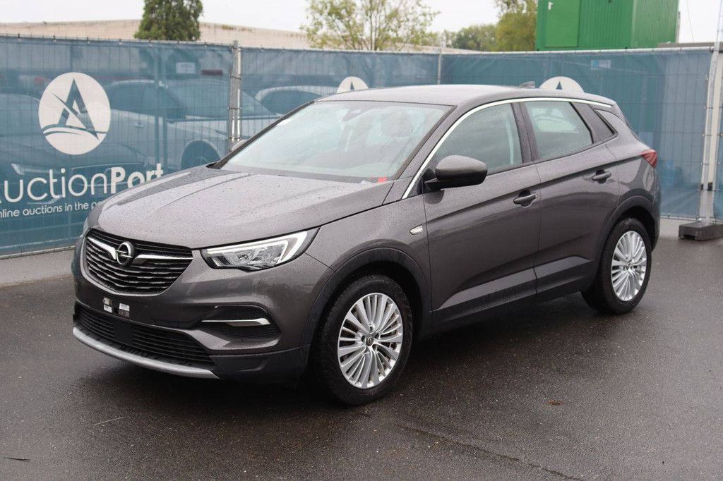 SUV Opel Grandland X Petrol 130hp 2020 (Margin)