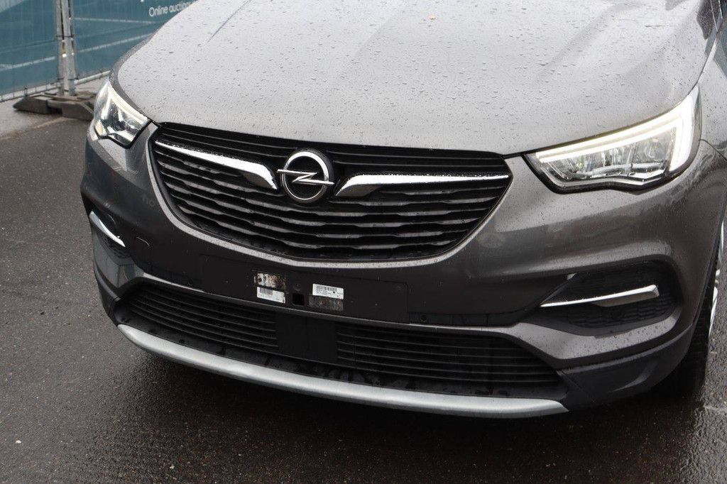 SUV Opel Grandland X Petrol 130hp 2020 (Margin)