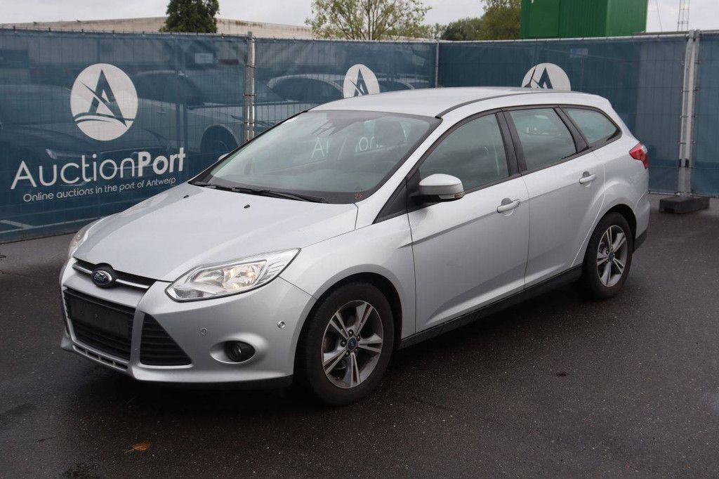 Passenger car Ford Focus Petrol 100hp 2014 (Margin)