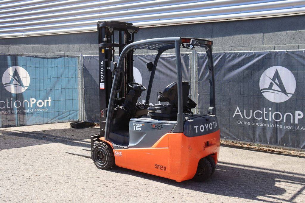 Toyota 8FBE16T Electric Forklift 1600kg 5.5m 2016