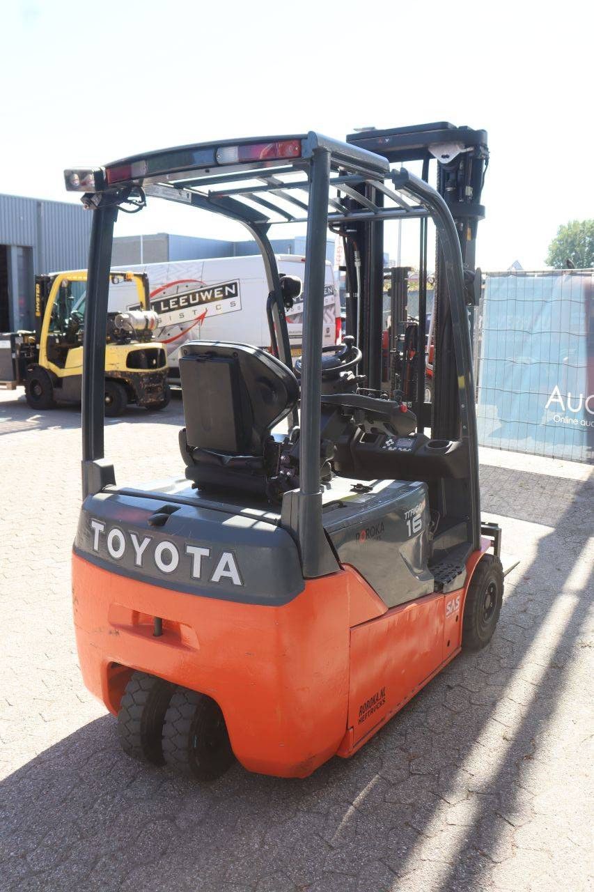Toyota 8FBE16T Electric Forklift 1600kg 5.5m 2016