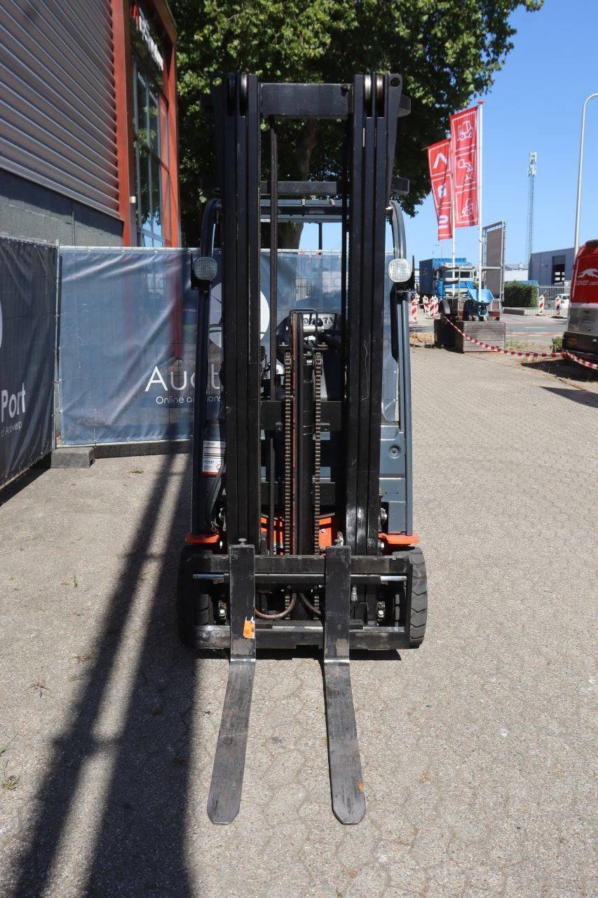 Toyota 8FBE16T Electric Forklift 1600kg 5.5m 2016