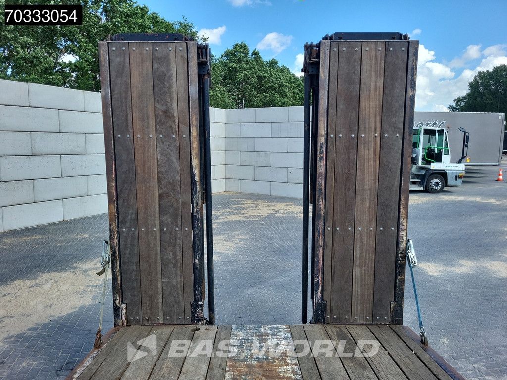 Nooteboom OSDS-48-03 3 axles APK 03/27 Steering Axle RAMPS