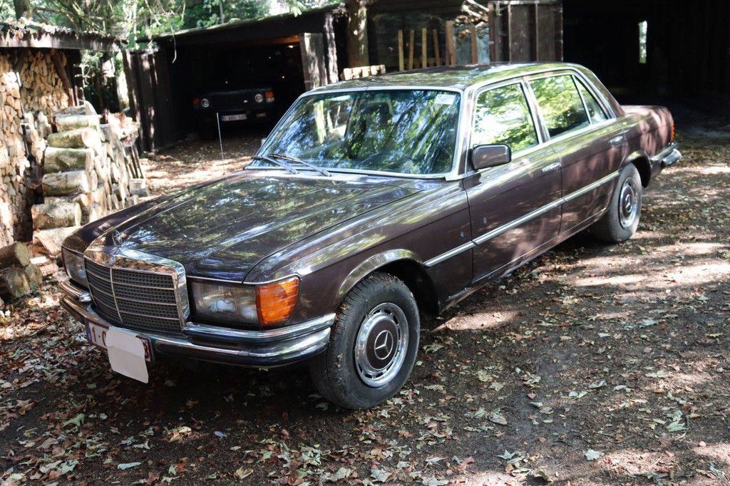 Passenger car Mercedes-Benz 280 SEL Petrol 1979