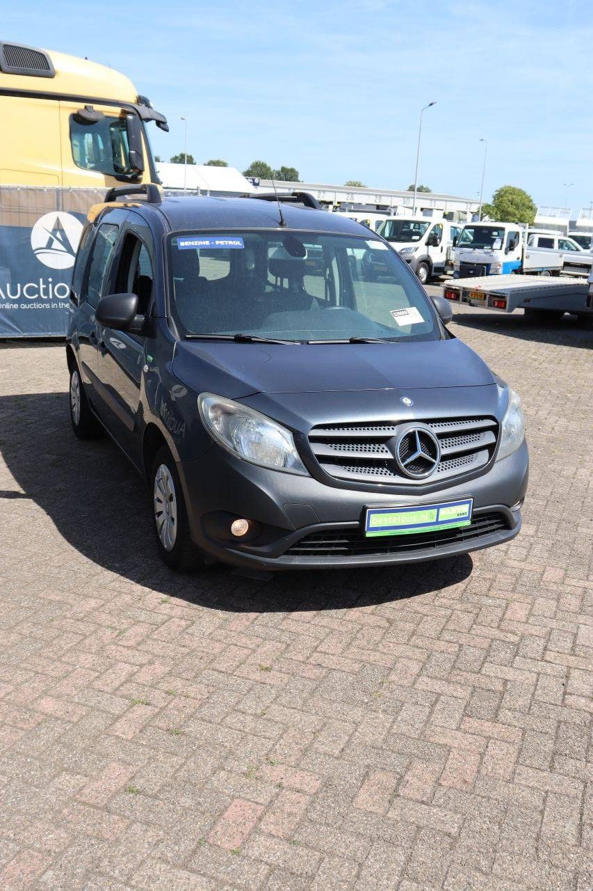 Mercedes-Benz Citan Tourer 112 Petrol Van