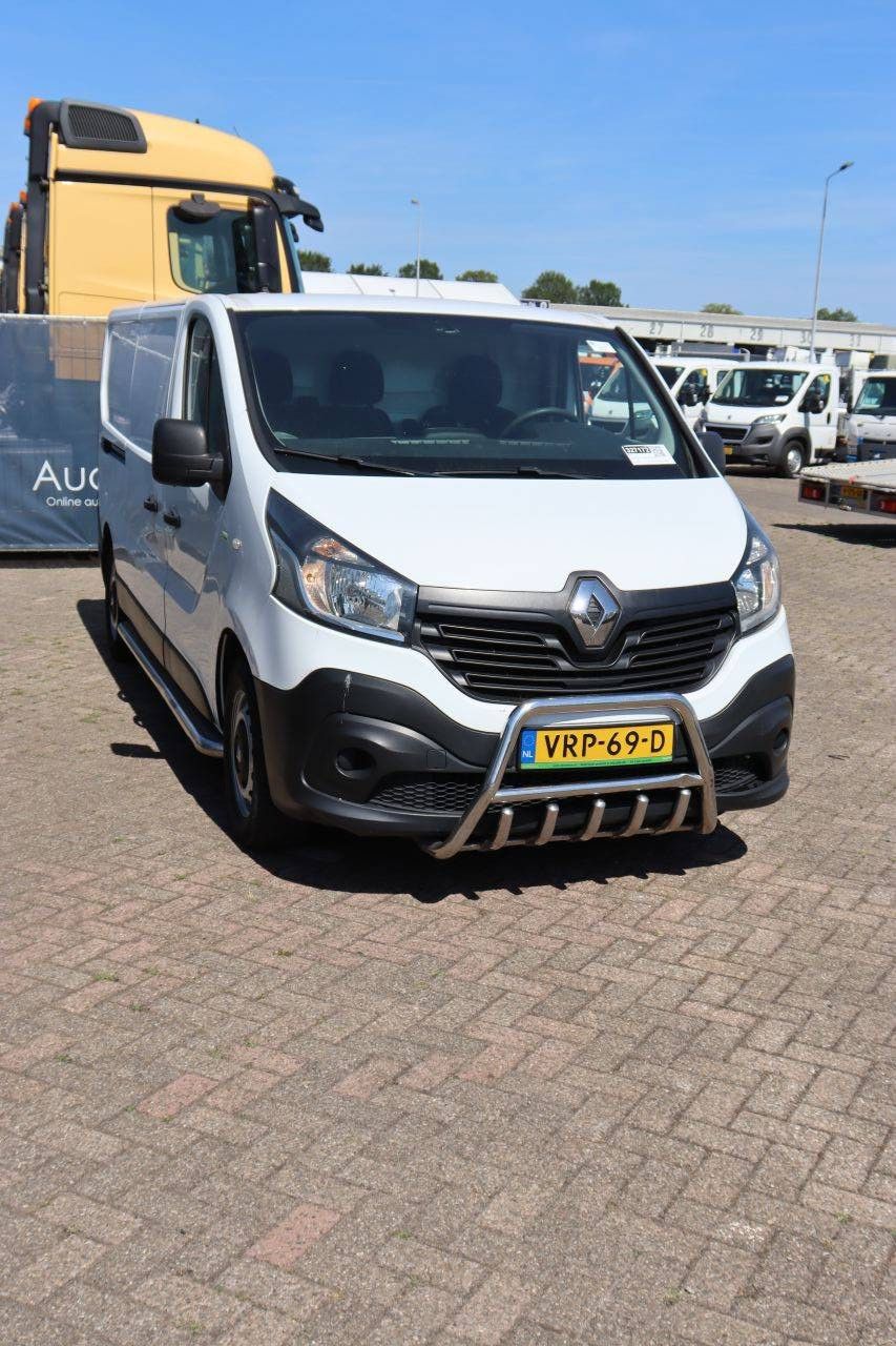 Renault Trafic Diesel Van 2019