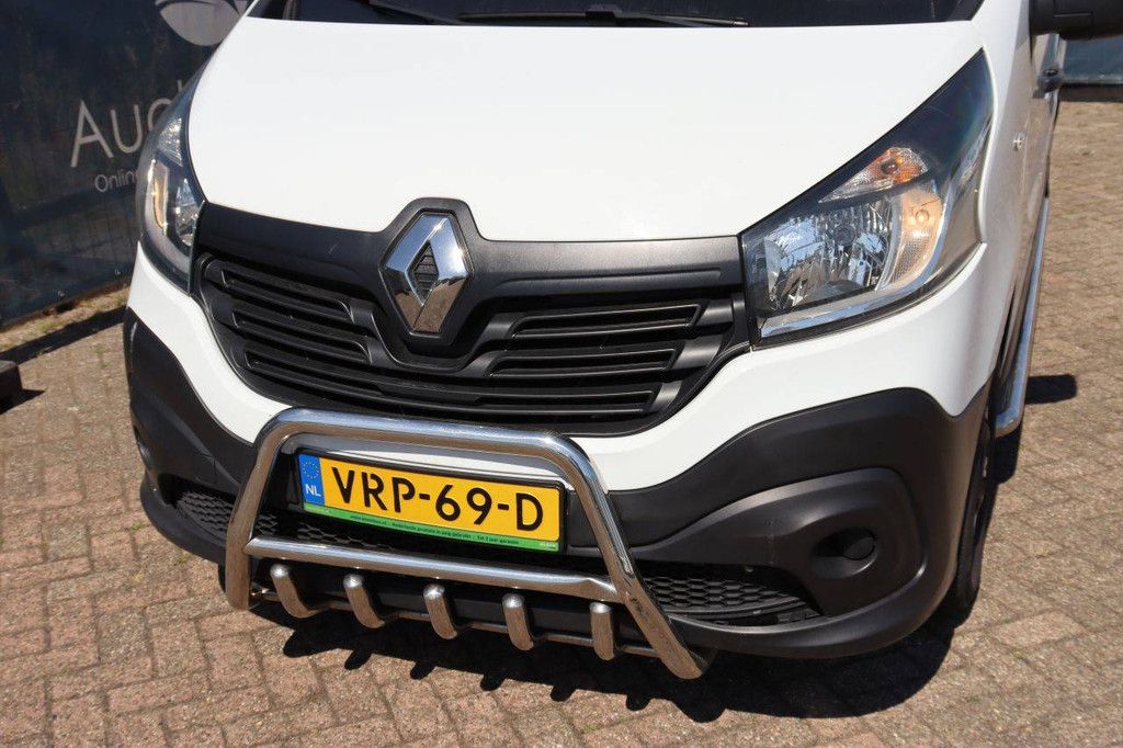 Renault Trafic Diesel Van 2019