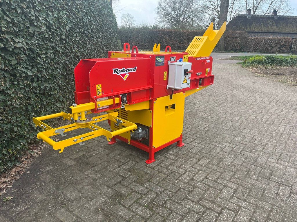 Kindling wood machine Rabaud Xyloflam 200/250 ET Electric 2023 Demo