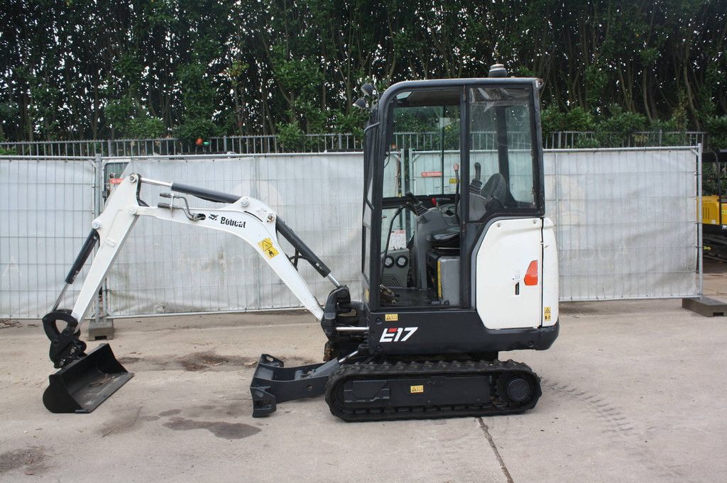 Mini excavator Bobcat E17 Diesel 2019