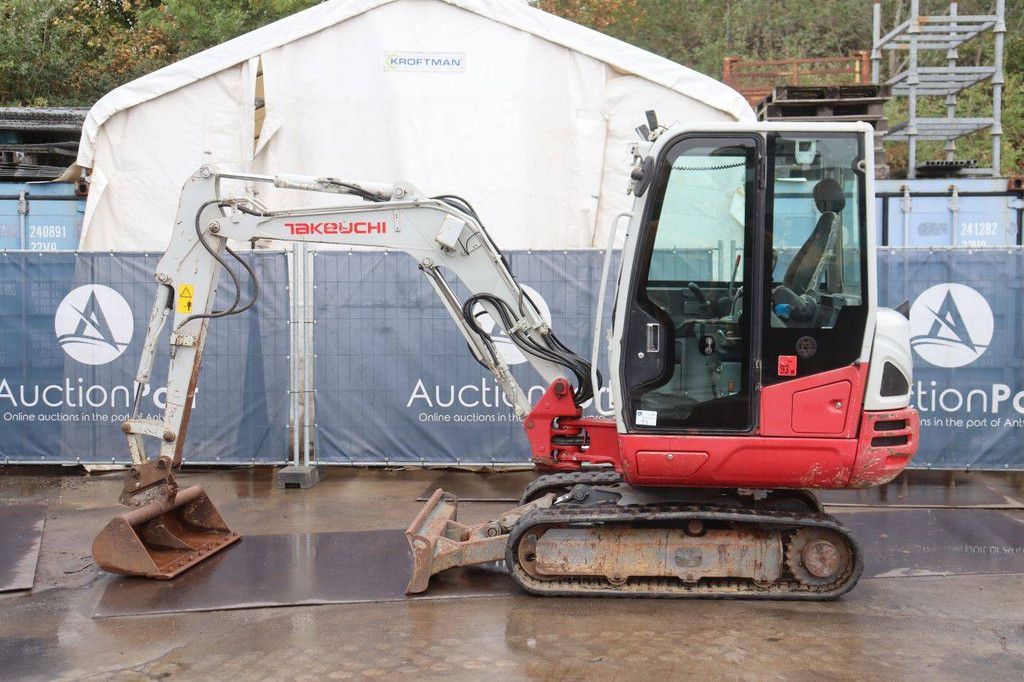 Crawler excavator Takeuchi TB230 Diesel 2017