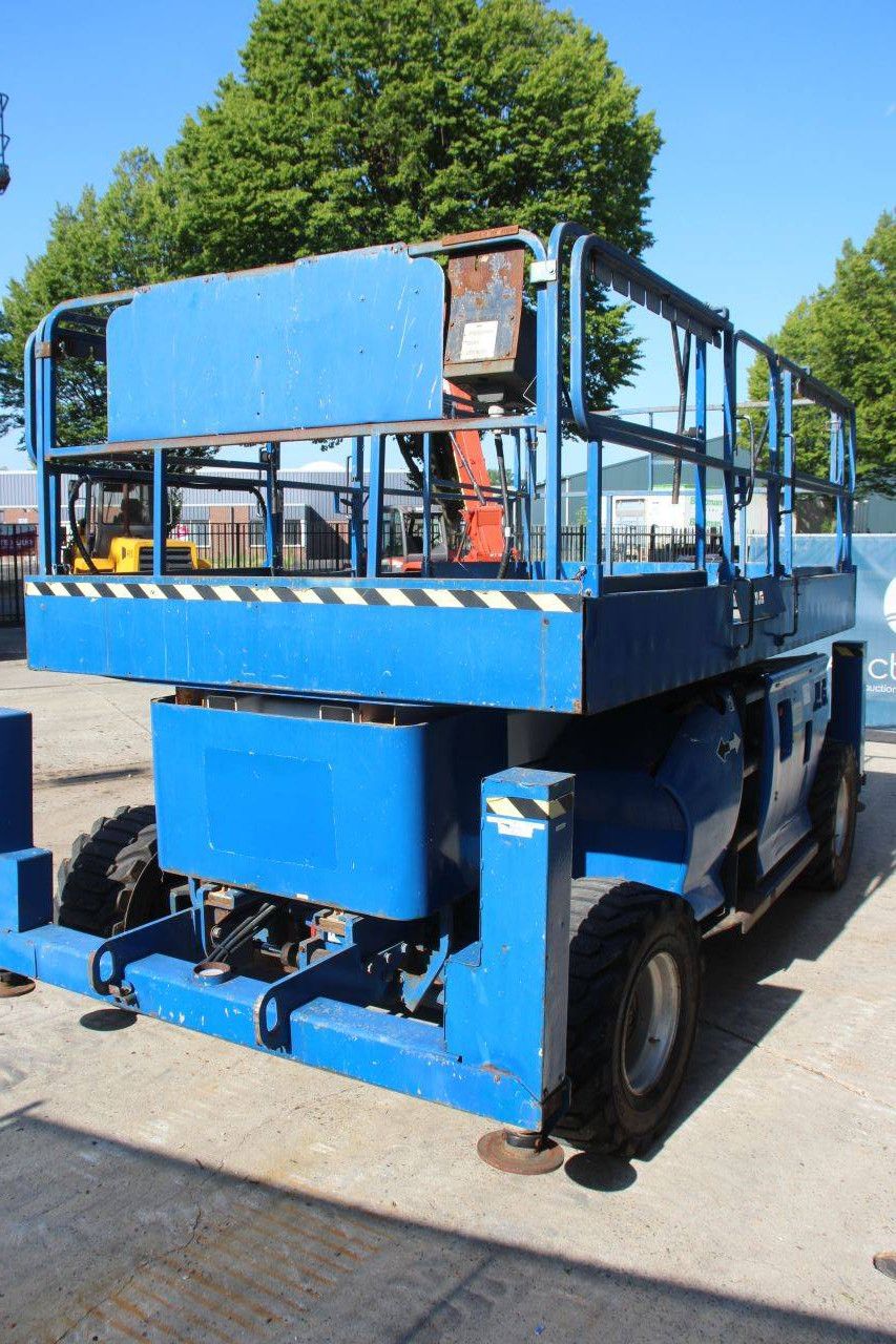 Scissor lift JLG 3394RT Diesel 905kg 12.06m 2008