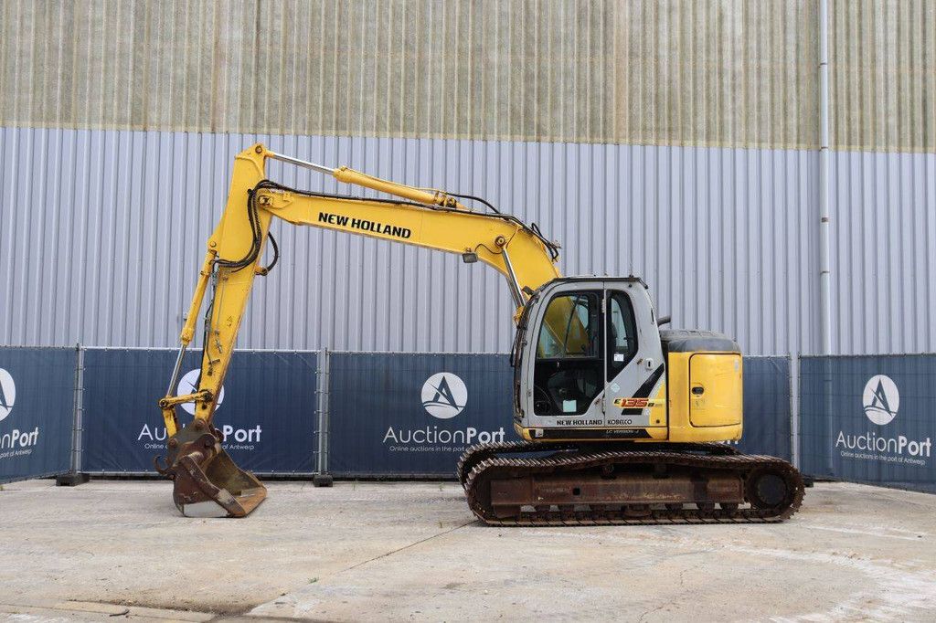 New Holland Kobelco E135BSR-2 Crawler Excavator Diesel 69.2kW 2008