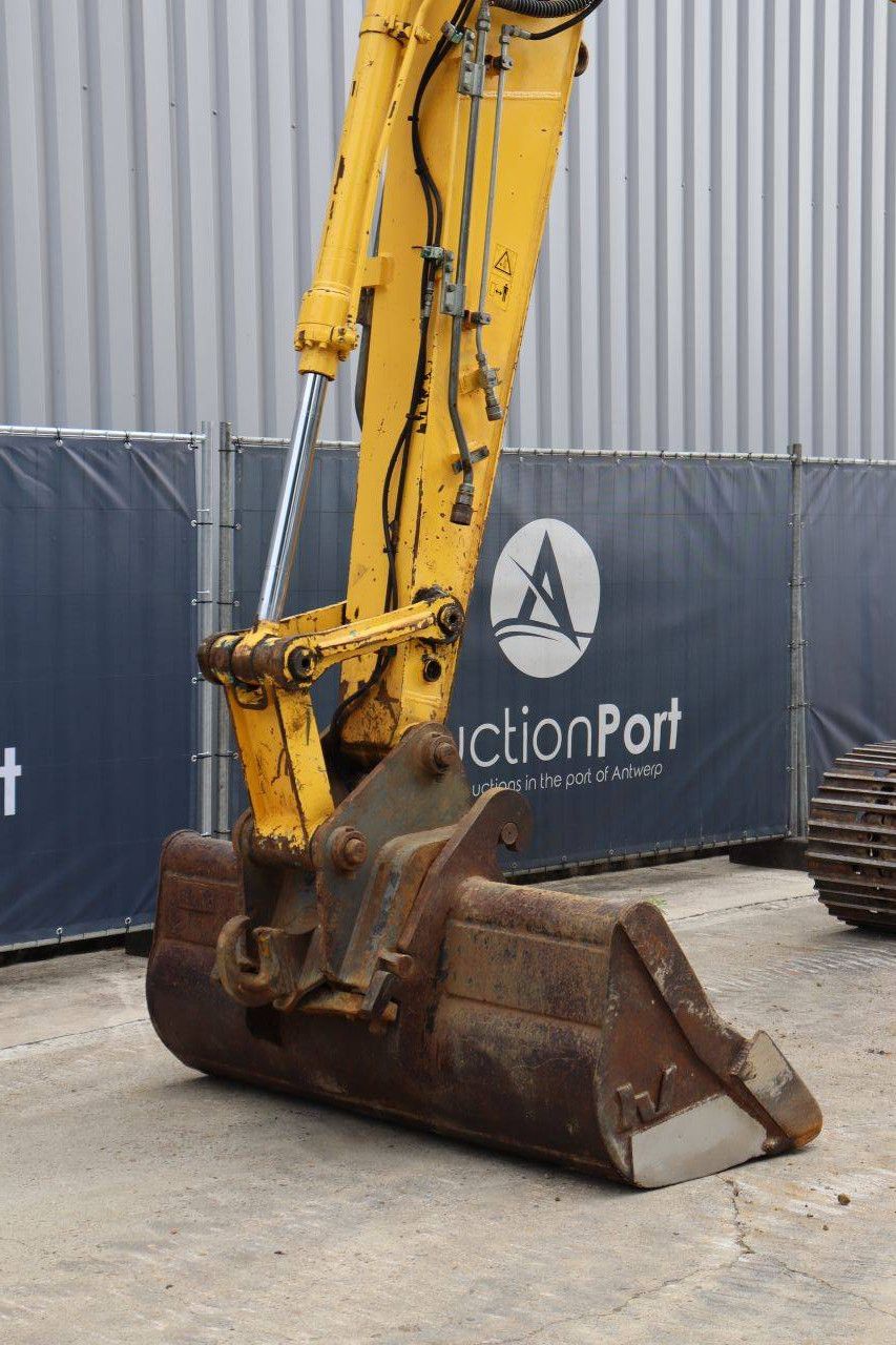 New Holland Kobelco E135BSR-2 Crawler Excavator Diesel 69.2kW 2008