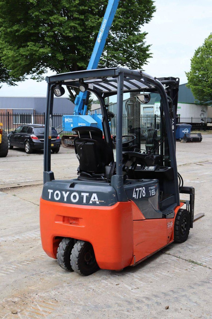 Toyota 8FBE16T Electric Forklift 1600kg 3.3m 2018