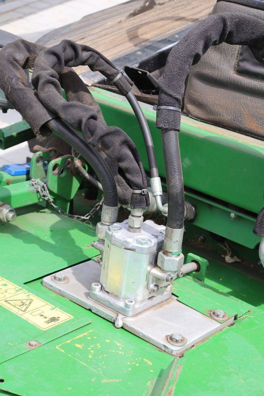 Ride-on mower John Deere 1515 S.II BM Diesel 31kW 2014 (Margin)