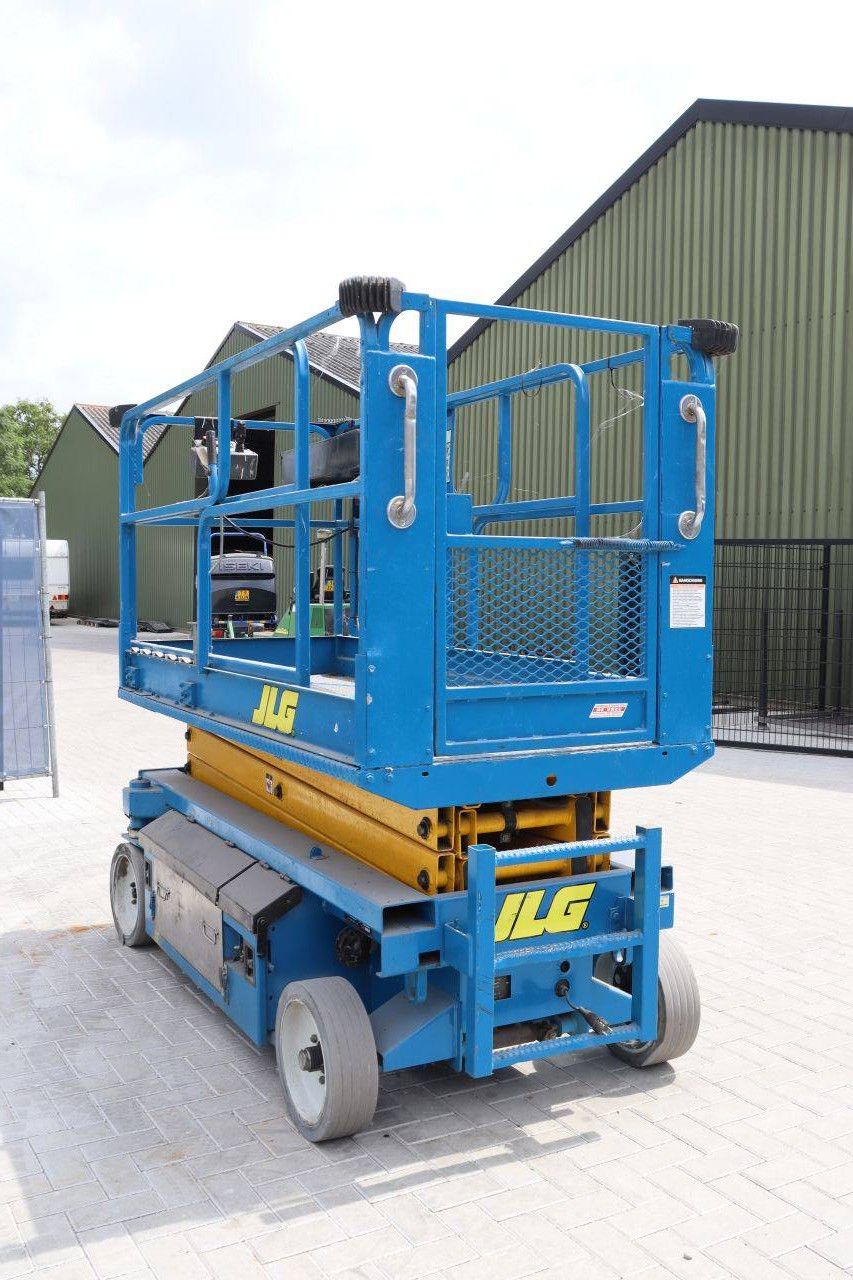 Scherenbühne JLG 2046-E Elektrisch 455 kg 8,1 m 1997