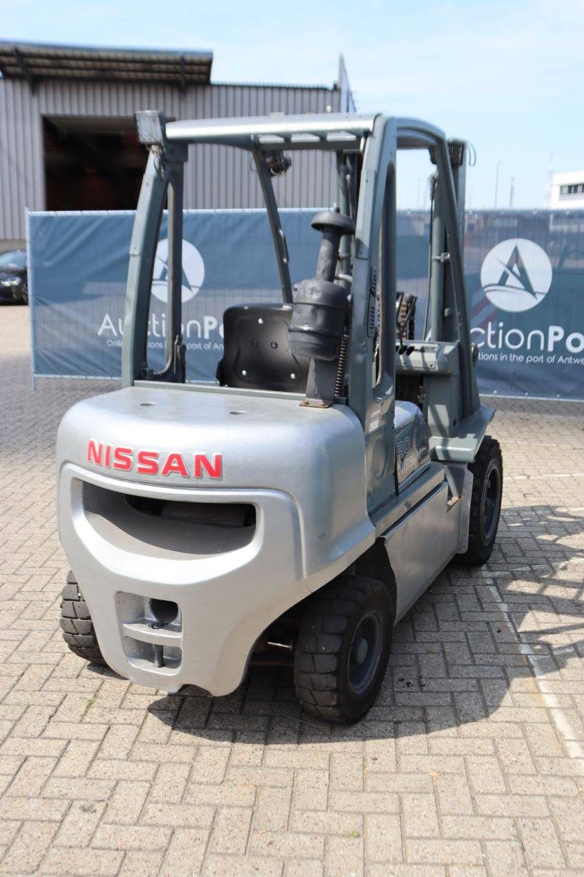 Nissan 30 Diesel Forklift 3000kg