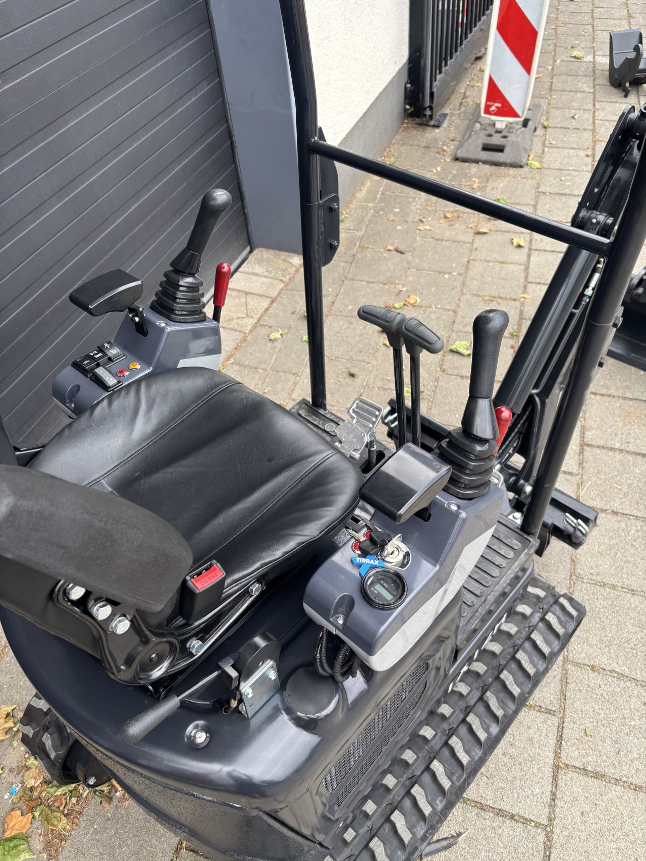 Tirrax tx12h