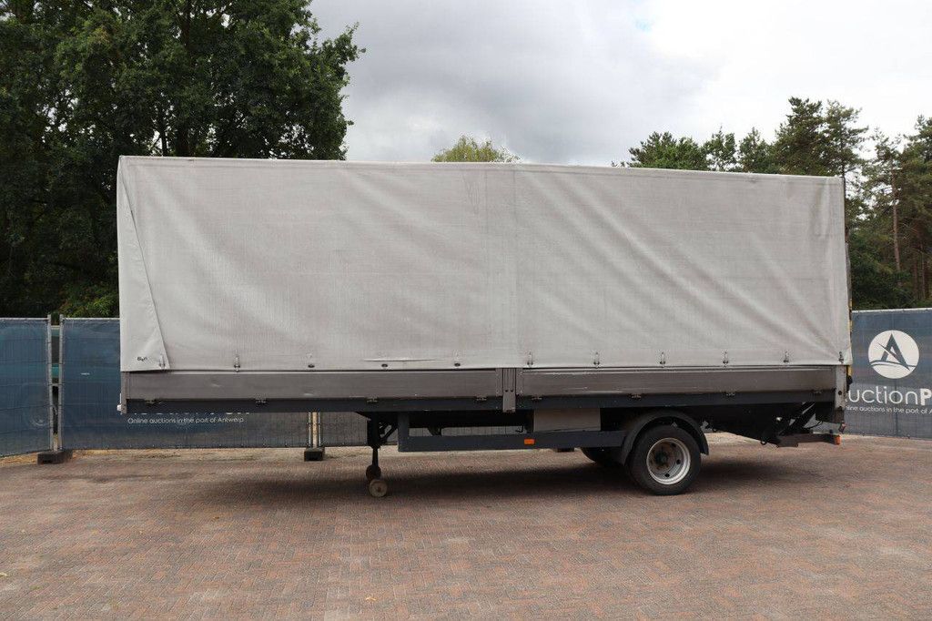 Baldinger 7000 5200kg 2000 curtain-sided semi-trailer (Margin)