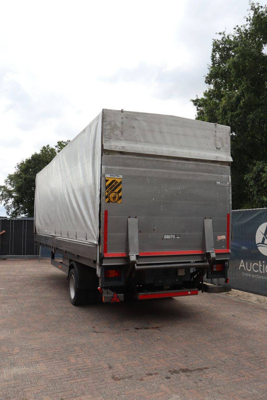 Baldinger 7000 5200kg 2000 curtain-sided semi-trailer (Margin)