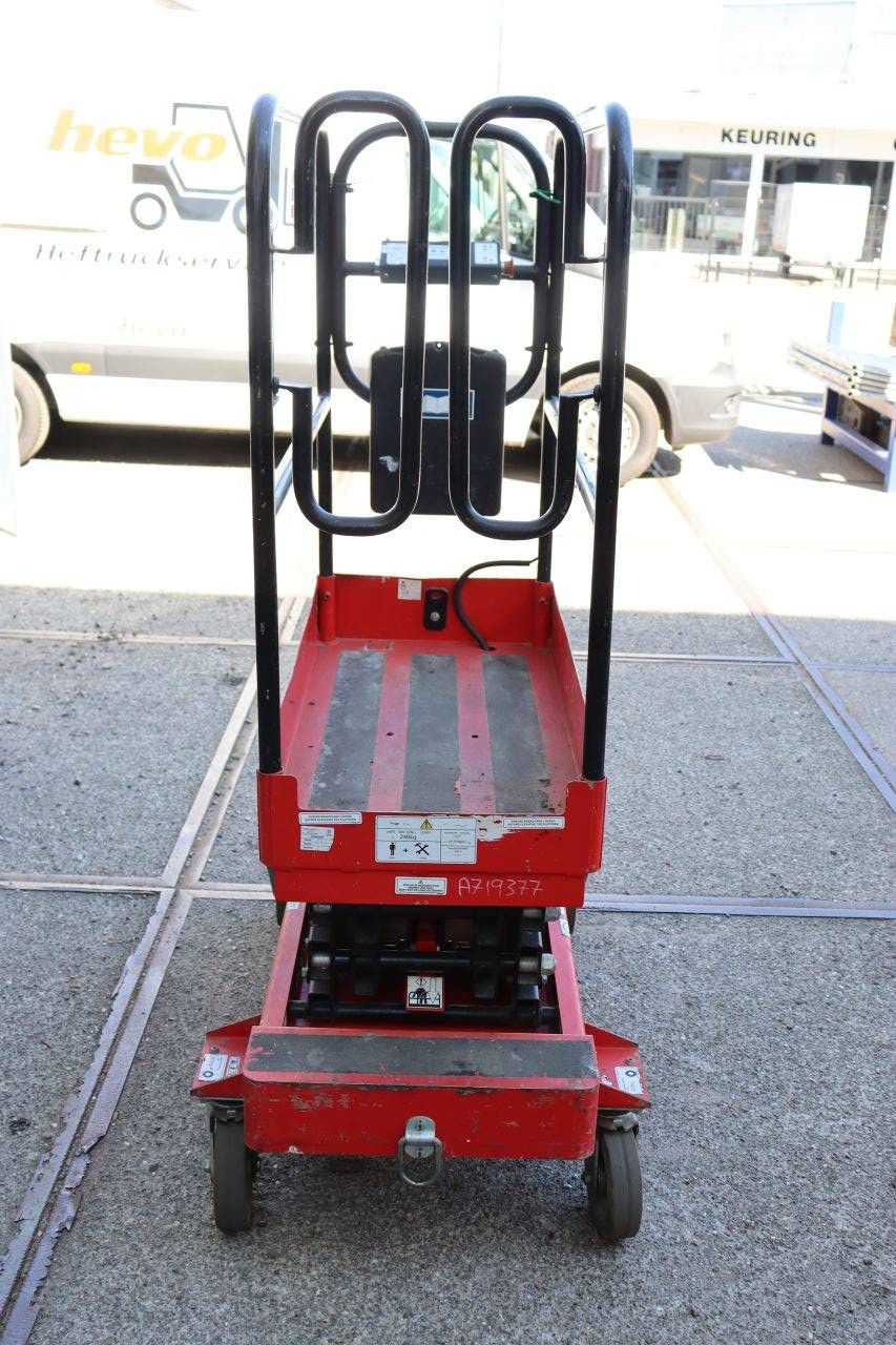 Scissor Lift Snorkel PUSH 8 PRO Electric 2015