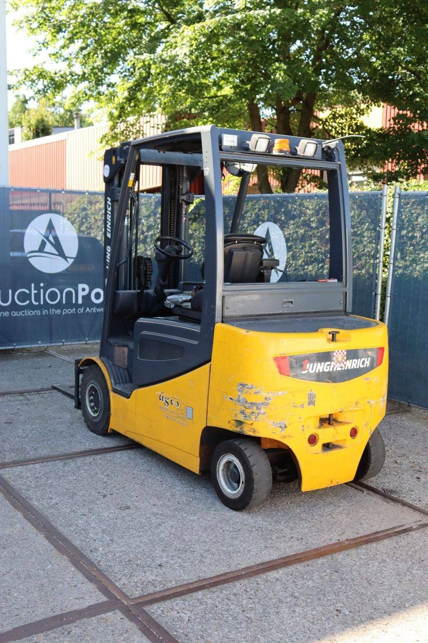 Forklift Jungheinrich EFG 425s Electric 2400kg 2014