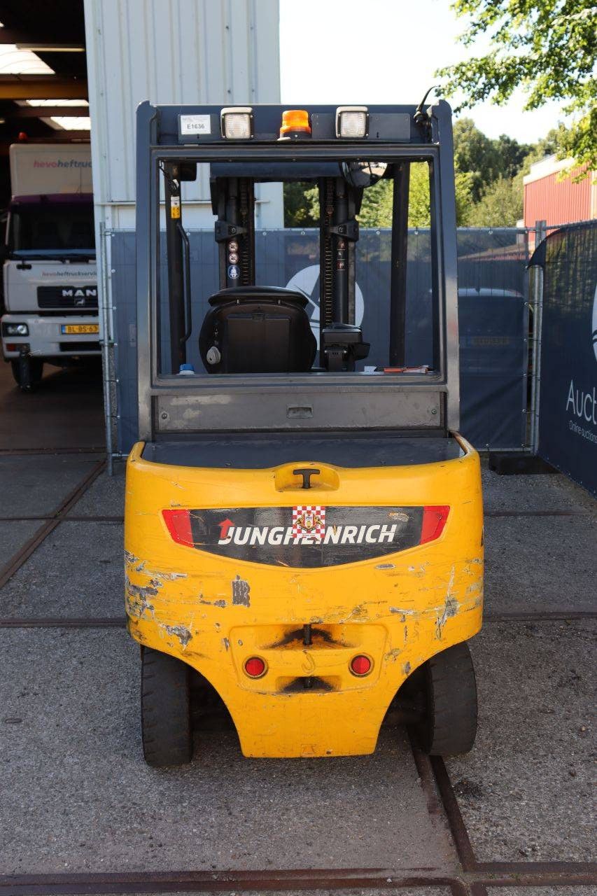 Forklift Jungheinrich EFG 425s Electric 2400kg 2014