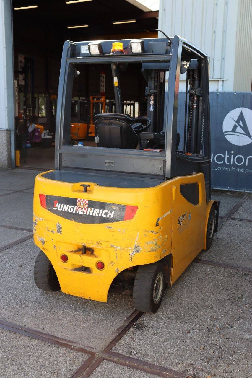 Forklift Jungheinrich EFG 425s Electric 2400kg 2014