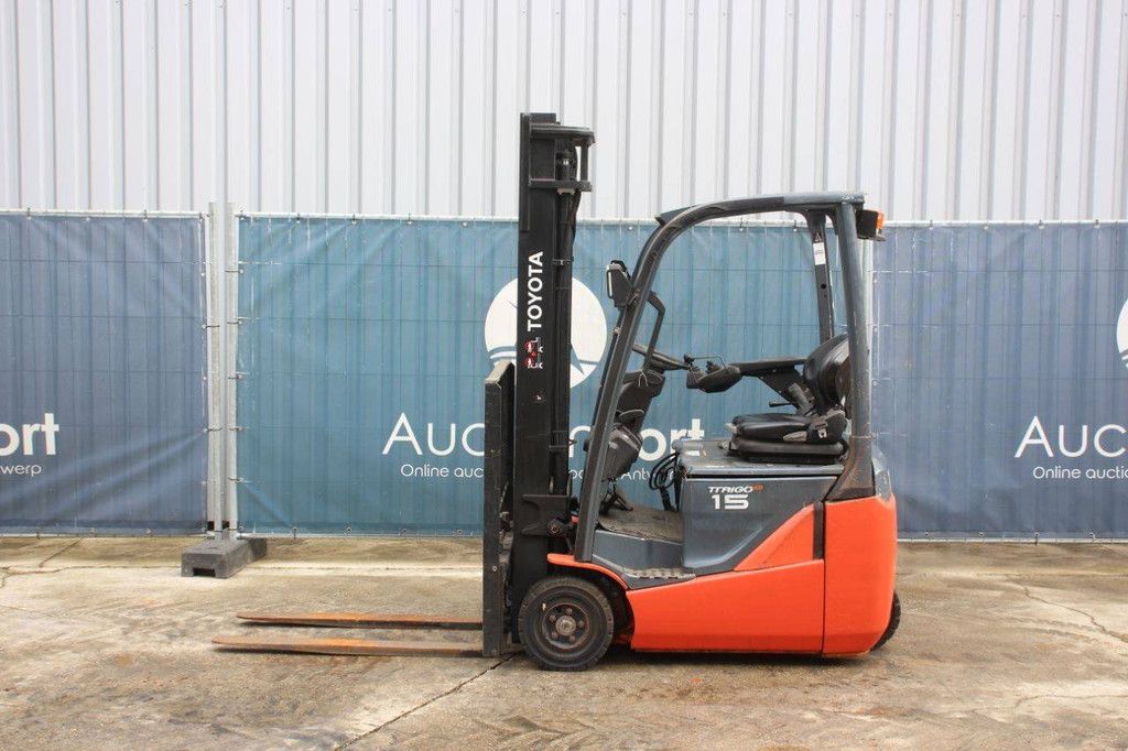 Toyota 8FBE15T Electric Forklift 1500kg 3.7m 2016