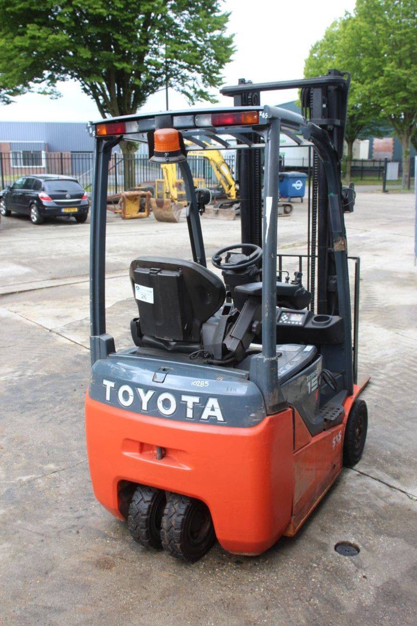 Toyota 8FBE15T Electric Forklift 1500kg 3.7m 2016