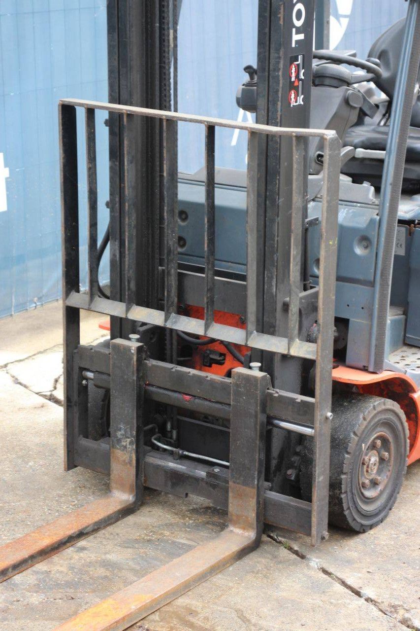 Toyota 8FBE15T Electric Forklift 1500kg 3.7m 2016