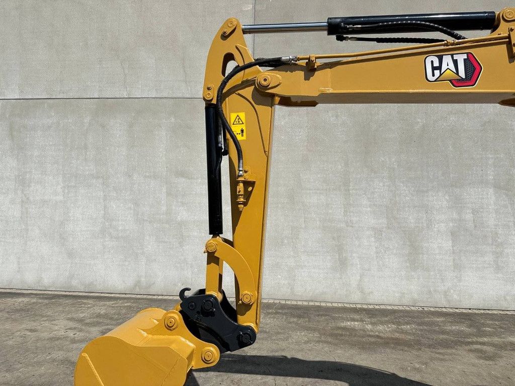 Midi excavator Caterpillar 305.5E2 Diesel 2018
