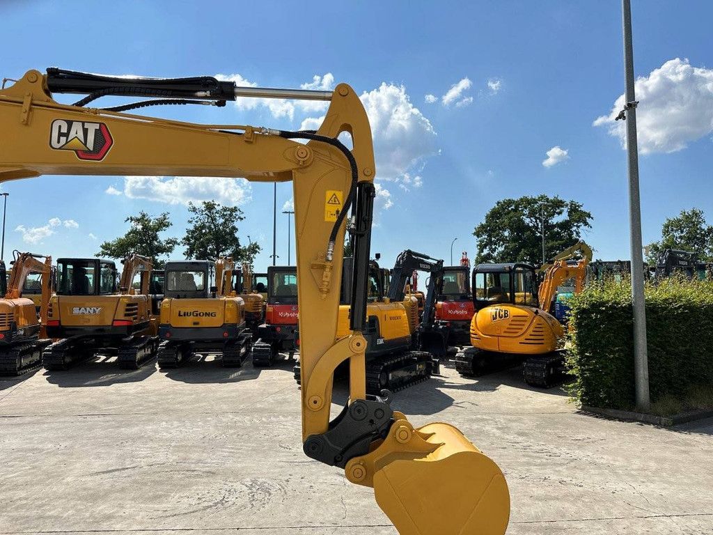 Midi excavator Caterpillar 305.5E2 Diesel 2018