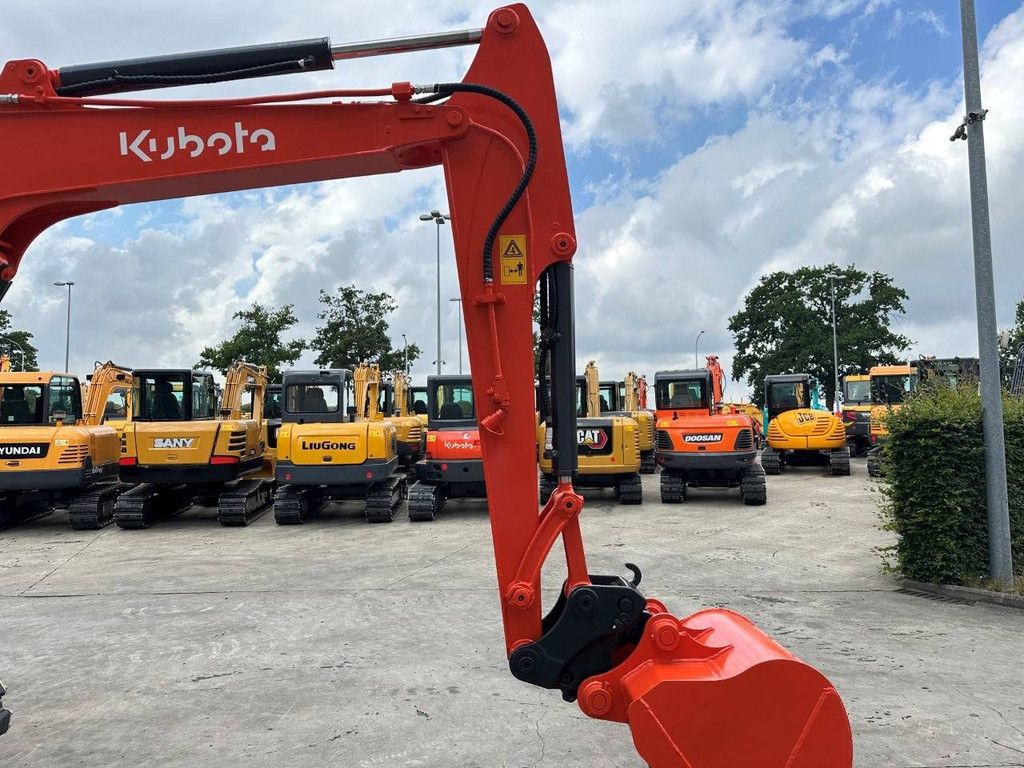 Midi excavator Kubota KX161-3SZ Diesel 2012