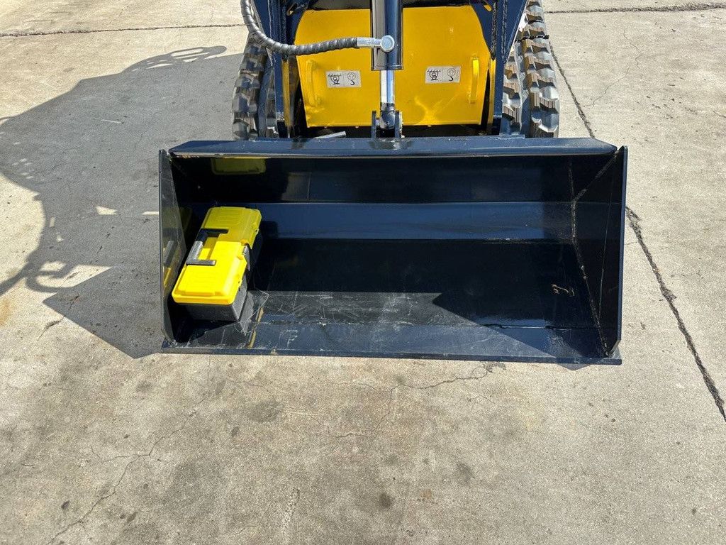 Crawler skid steer loader Delano T360 Petrol 2026